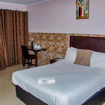 Riverstone Guest Lodge Harare Extérieur photo