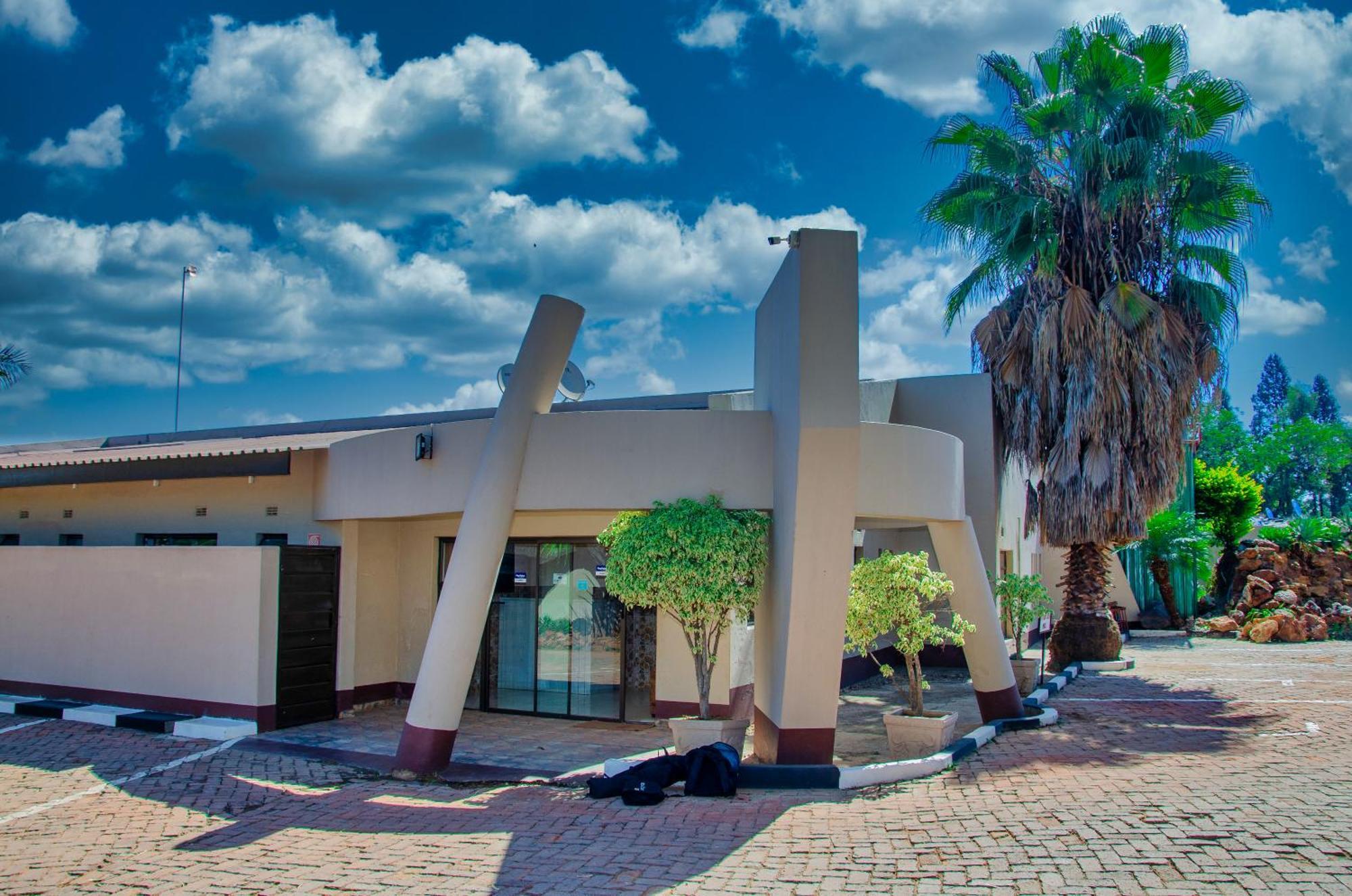 Riverstone Guest Lodge Harare Extérieur photo