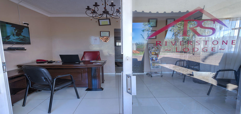 Riverstone Guest Lodge Harare Extérieur photo