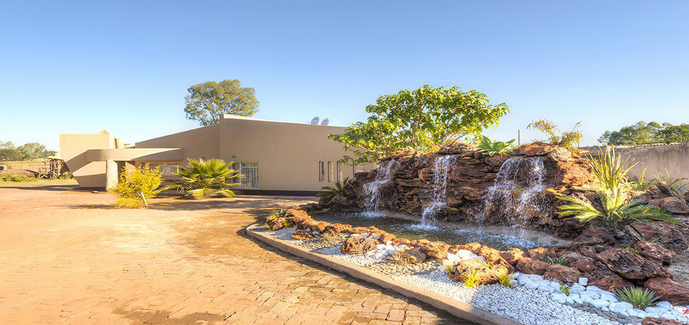Riverstone Guest Lodge Harare Extérieur photo